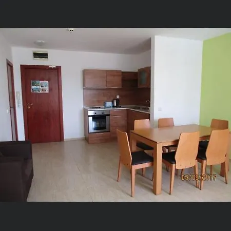 アパート Debbie'S Apartment Sun Village *